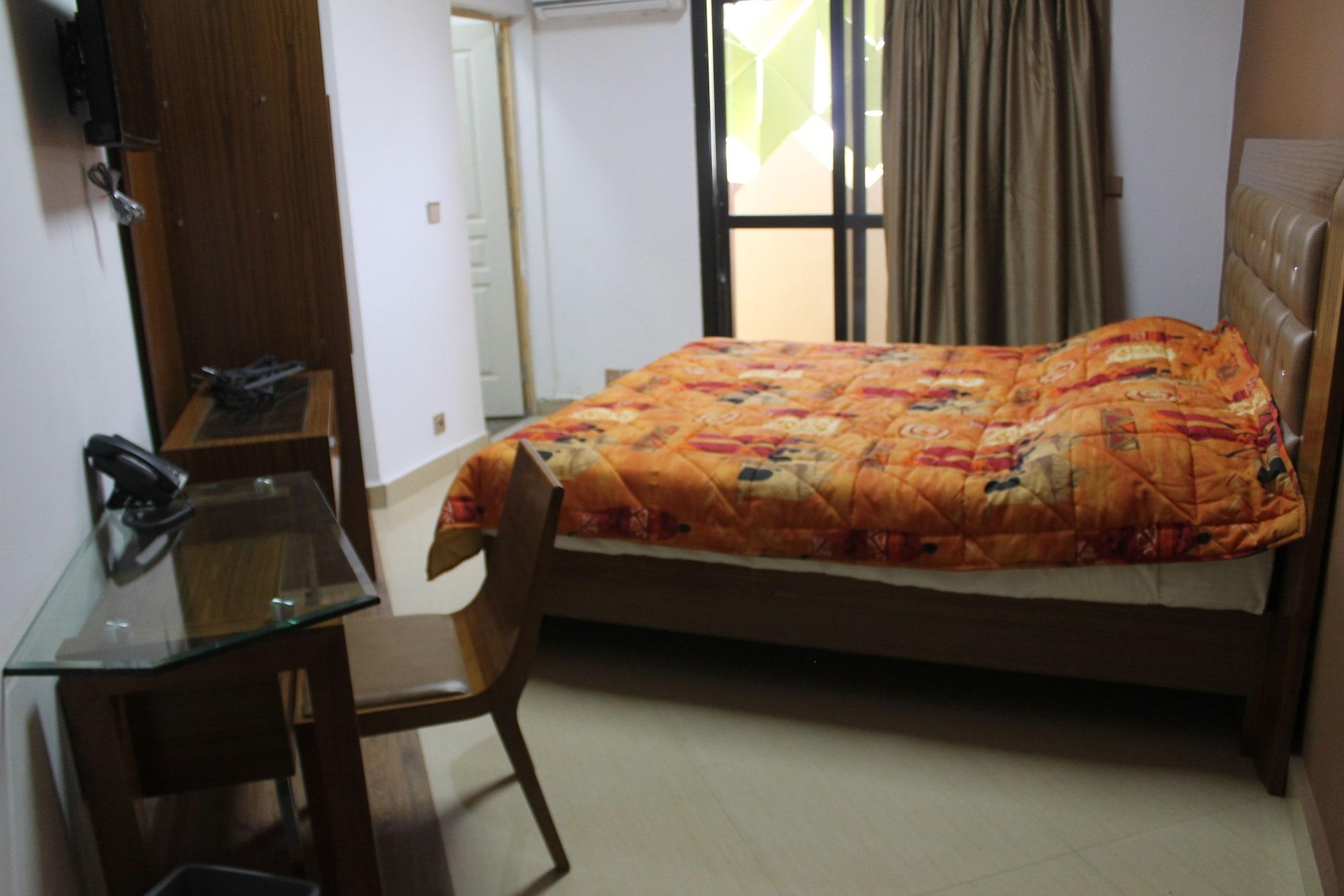 Wakola Hotel Cheikh Anta Dakar Bagian luar foto
